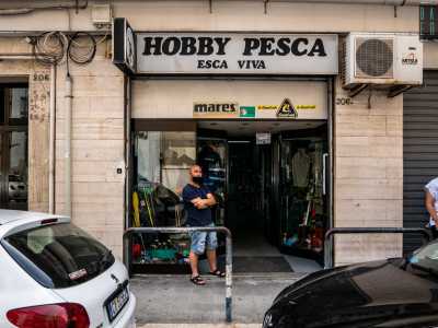 L�ultima tappa del nostro viaggio � in via Napoli, nel quartiere Libert�, dove apre dal 1987 Hobby pesca